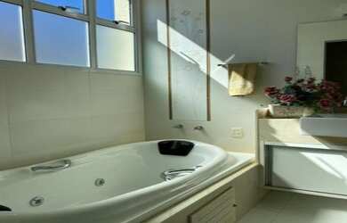 Imagem 4: Casa à venda, 4 quartos, 4 suítes, 4 vagas, TABAJARAS - Uberlândia/MG