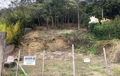 Imagem: O terreno e está localizado em Cascata Dos Amores, Teresópolis