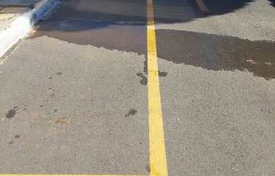 Imagem: A casa em condomínio possui 1 Dormitório, 3 Banheiros, 5 Vagas