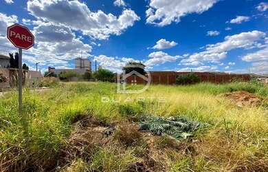 Imagem 2: Lote de esquina e contra esquina em bairro Flor do cerrado