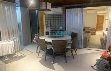 Imagem: O apartamento possui 2 Dormitórios, 3 Banheiros, 3 Vagas na