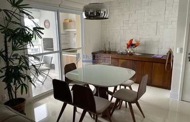 Imagem: O apartamento possui 2 Dormitórios, 3 Banheiros, 2 Vagas na