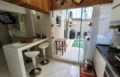 Imagem: O apartamento possui 1 Dormitório, 1 Banheiro, 1 Vaga na garagem