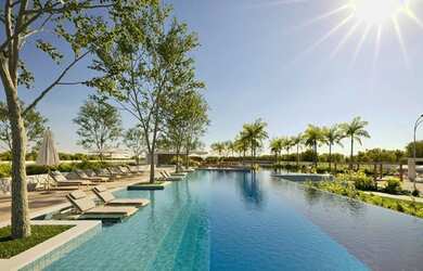 Imagem: O terreno possui 180m² de Área e está localizado em Centro