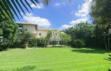 Imagem: A casa em condomínio possui 5 Dormitórios, 5 Banheiros, 5