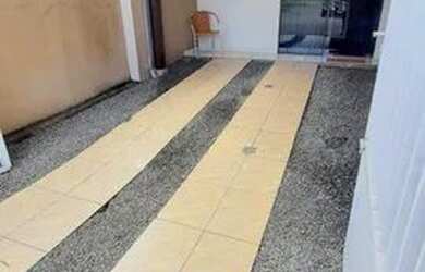 Imagem: A casa possui 2 Dormitórios, 2 Banheiros, 1 Vaga na garagem