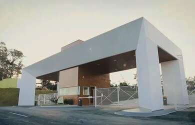 Imagem: O terreno possui 275m² de Área e está localizado em Ponta