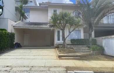 Imagem: A casa em condomínio possui 3 Dormitórios, 5 Banheiros, 4