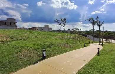 Imagem: O terreno está localizado em Jardins Capri, Senador Canedo