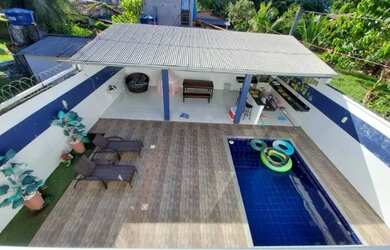 Imagem: A casa possui 3 Dormitórios, 3 Banheiros, 200m² de Área e