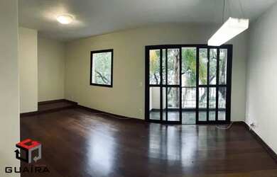 Imagem: O apartamento possui 4 Dormitórios, 5 Banheiros, 2 Vagas na