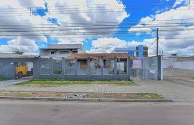 Imagem: O terreno possui 770m² de Área e está localizado em Hauer