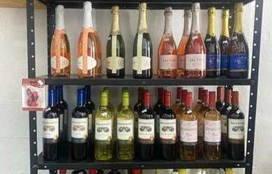 Imagem: O depósito possui 1 Vaga na garagem, 40m² de Área e está