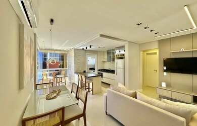 Imagem 4: APENAS UMA QUADRA DO MAR, COM VISTA ETERNA PARA O MAR