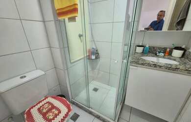 Imagem 10: Apartamento semimobiliado com planejados de 2 qts sendo 1 suíte na melhor...