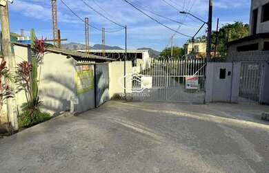 Imagem: O terreno possui 180m² de Área e está localizado em Campo