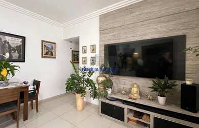 Imagem: O apartamento possui 2 Dormitórios, 2 Banheiros, 1 Vaga na