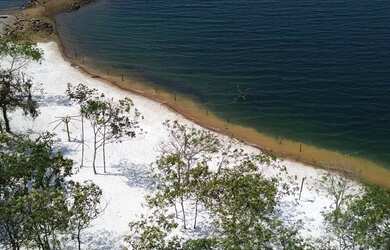 Imagem: O terreno possui 801m² de Área e está localizado em Setor