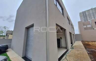 Imagem: O depósito possui 4 Vagas na garagem, 80m² de Área e Imóvel