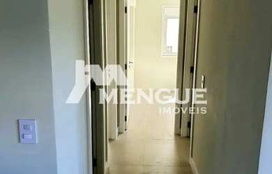 Imagem 15: Apartamento no bairro Jardim Europa em Porto Alegre com 3 quartos e 2 vagas, por R$ 950.00