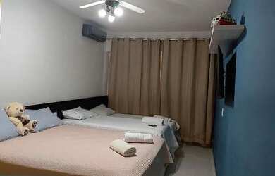 Imagem: O apartamento possui 2 Dormitórios, Acomodam 10 pessoas, 4