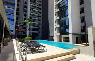 Imagem: O apartamento possui 3 Dormitórios, 5 Banheiros, 3 Vagas na