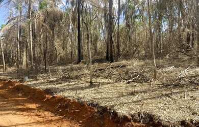 Imagem: O terreno possui 600m² de Área e está localizado em Jardim