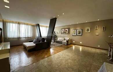 Imagem: O apartamento possui 4 Dormitórios, 3 Banheiros, 1 Vaga na