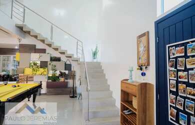 Imagem 13: Casa para locação na Daniela, Florianópolis: 236m², 5 dormitórios, 3 suítes, 6 banheiros