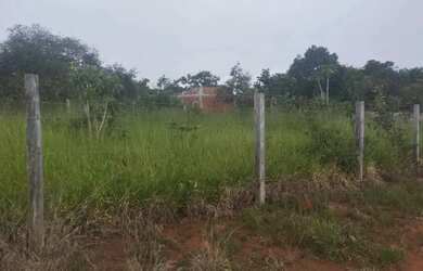 Imagem: O terreno possui 220m² de Área e está localizado em Taguatinga