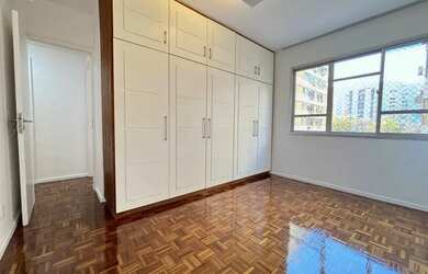 Imagem: O apartamento possui 3 Dormitórios, 3 Banheiros, 1 Vaga na