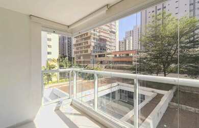 Imagem: O apartamento possui 2 Dormitórios, 2 Banheiros, 1 Vaga na