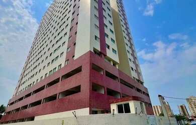 Imagem: O apartamento possui 1 Dormitório, 1 Banheiro, 1 Vaga na garagem