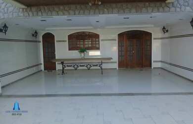 Imagem 3: Casa Alto Padrão para Venda em Iguabinha Araruama-RJ