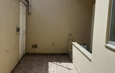 Imagem: A casa possui 1 Dormitório, 1 Banheiro e 45m² de Área e está