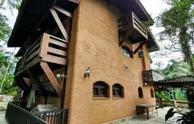 Imagem 8: Casa Alto Padrão para Venda em Balneario Praia do Perequê Guarujá-SP