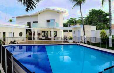 Imagem: A casa possui 5 Dormitórios, 5 Banheiros, 5 Vagas na garagem