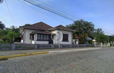 Imagem 1: Casa à venda no bairro Guamiranga - Guaramirim/SC