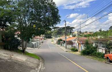 Imagem: O terreno possui 337m² de Área e está localizado em Butiatuvinha