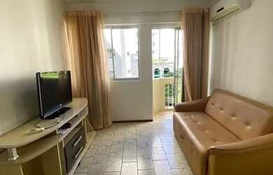 Imagem: O apartamento possui 1 Dormitório, 1 Banheiro, 1 Vaga na garagem