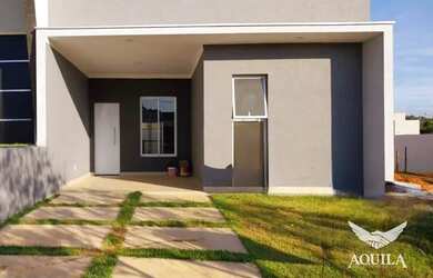 Imagem: A casa em condomínio possui 3 Dormitórios, 2 Banheiros, 2