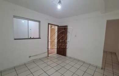 Imagem: A casa possui 2 Dormitórios, 1 Banheiro, 55m² de Área e