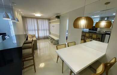 Imagem: O apartamento possui 2 Dormitórios, 2 Banheiros, 1 Vaga na