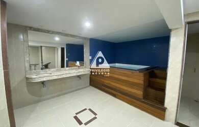 Imagem 15: Casa à venda, 4 quartos, 4 suítes, 4 vagas e 6 banheiros na Barra da...