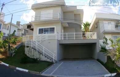 Imagem: A casa em condomínio possui 3 Dormitórios, 5 Banheiros, 5