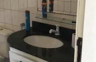 Imagem: O apartamento possui 1 Dormitório, 1 Banheiro, 1 Vaga na garagem