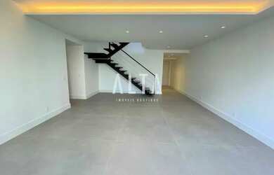 Imagem 4: ALTA Imóveis Boutique vende ou aluga Cobertura com reforma atual e cheiro...