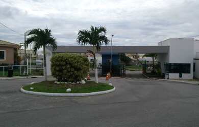 Imagem: A casa em condomínio possui 5 Dormitórios, 2 Banheiros, 4