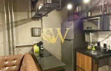 Imagem: O studio possui 1 Dormitório, 1 Banheiro, 1 Vaga na garagem