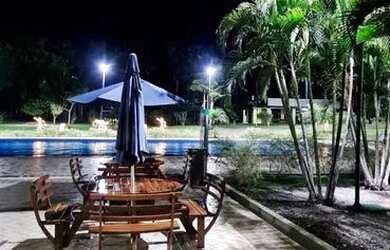 Imagem 2: Alphaville1 MANSÃO Duplex compacta, 350m2, 3 suites. Área gourmet, Piscina....